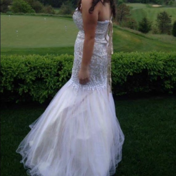 Prom Dress - Picture 5 of 8